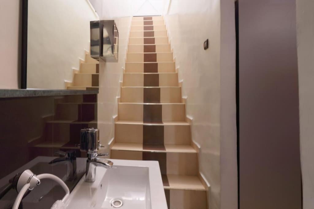 Appartement Centre De Marrakech มาร์ราเกช ภายนอก รูปภาพ