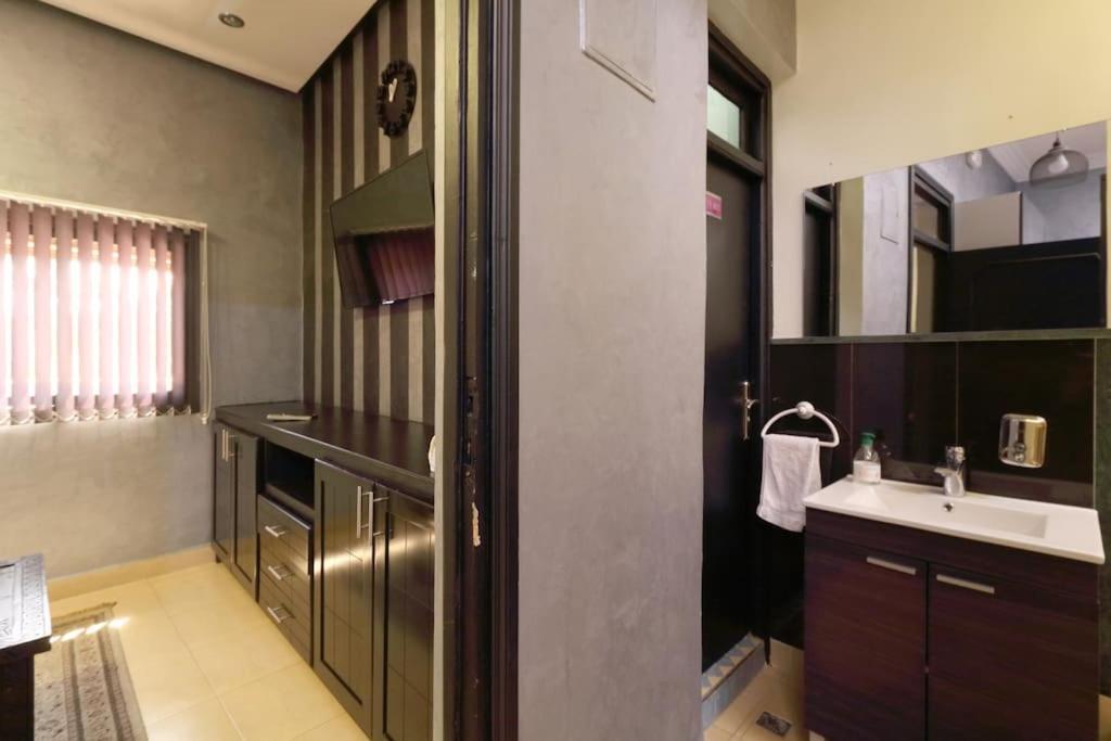 Appartement Centre De Marrakech มาร์ราเกช ภายนอก รูปภาพ